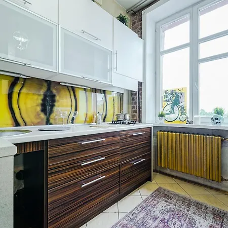Loft On Kirova 1 *